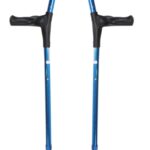 Blauwe elleboogkrukken met soft handgreep