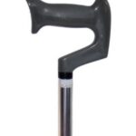 Ontdek de Wandelstok 4 Poot Premis – Uw betrouwbare metgezel voor elke stap! Bent u op zoek naar een wandelstok die stabiliteit en comfort biedt? De Wandelstok 4 Poot Premis is speciaal ontworpen met een smalle basis. Deze invalidenwandelstok is ideaal voor iedereen die extra ondersteuning nodig heeft tijdens het wandelen. Kenmerken: Verstelbaar van 73 tot 96 cm: Pas de hoogte eenvoudig aan voor optimaal comfort en ondersteuning. Inclusief rubber dop (RU4061): Voor een betere grip en veiligheid op verschillende ondergronden. Robuuste basis van 31 x 20/20 cm: Biedt uitstekende stabiliteit en voorkomt omvallen. Maximale belasting van 125 kg: Geschikt voor een breed scala aan gebruikers. Lichtgewicht ontwerp van 1100 gram: Gemakkelijk mee te nemen en te hanteren. Kies voor de Wandelstok 4 Poot Premis en ervaar de vrijheid om weer actief te zijn. Bestel vandaag nog en geef uzelf de ondersteuning die u verdient!