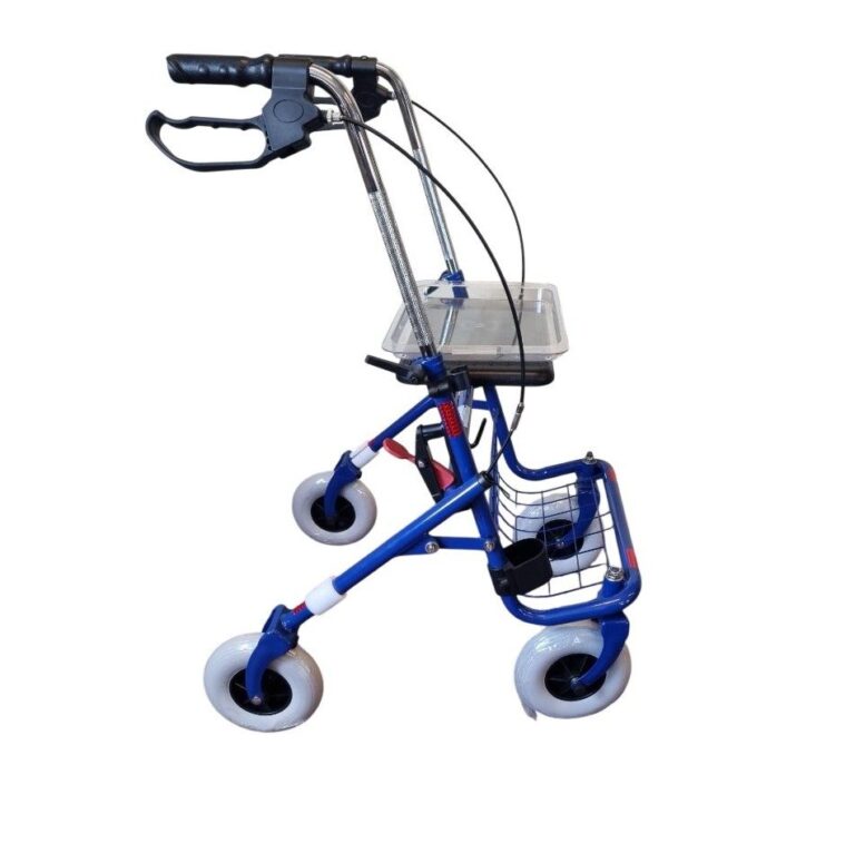zijkant blauwe basic rollator met mand en dienblad