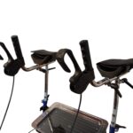 PHO1.1.2 RO4143BELVXXX Detail onderarmschalen hoogste stand andere kant