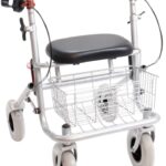 Rolleator voor kleien volwassenen iets verkleurd